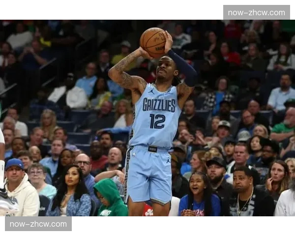 爱德华兹彻底成长为森林狼门面 硬仗表现值得信赖 爱德华兹彻底成长为森林狼门面 硬仗表现值得信赖